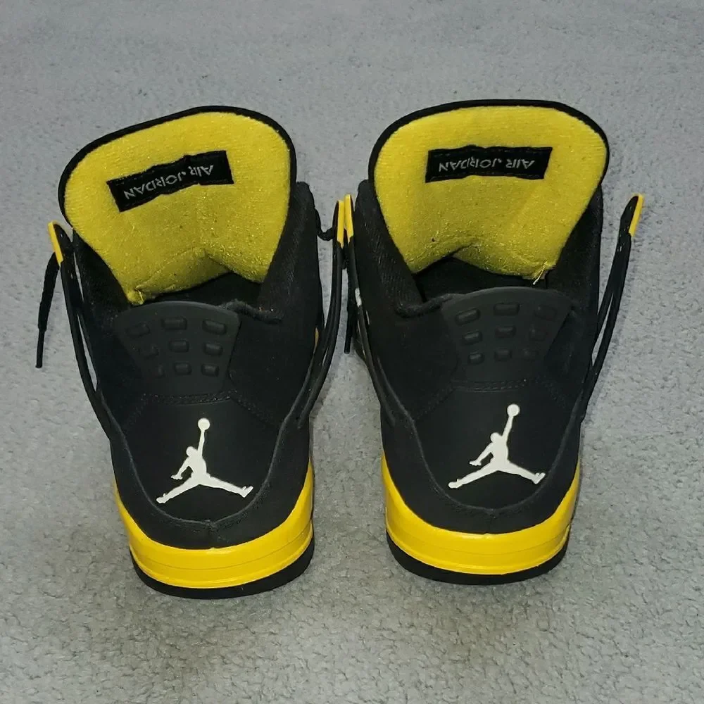 Jordan Air 4 Retro Black and Tour Yellow Mens Size 8.5 Womens 10